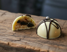 Chocally Mince Pie White Chocolate Ganache